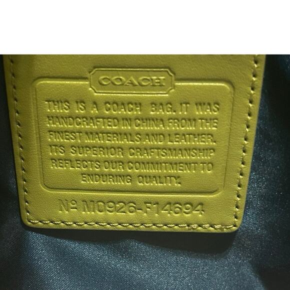 Authentic COACH Lime Green Oversized Bag - Picture 6 of 8